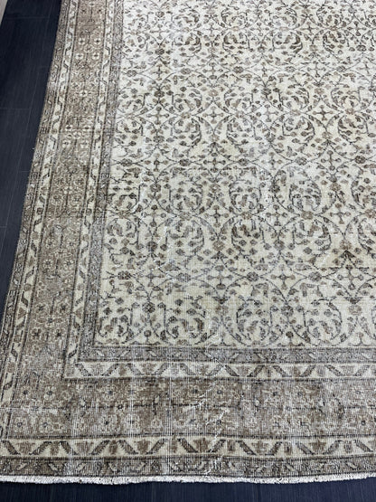 NEUTRAL Handmade Rug, NATURAL Vintage Turkish 8 x 11.3 Rug, Handmade Rugs, Oushak Rug, Turkish Oushak Rug, Hand Knotted Rug Distressed Rug