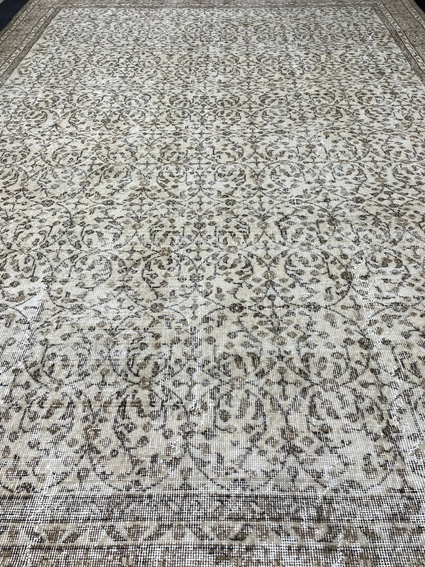 NEUTRAL Handmade Rug, NATURAL Vintage Turkish 8 x 11.3 Rug, Handmade Rugs, Oushak Rug, Turkish Oushak Rug, Hand Knotted Rug Distressed Rug