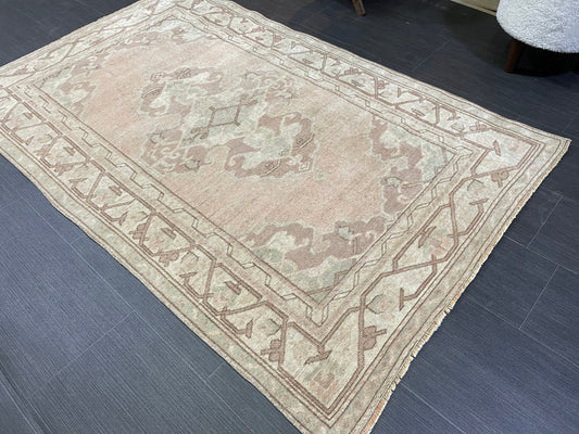Handmade Rug, Oushak 3.6 x 5.6 Rug, Rustic Rug, Rug Runner, Turkish Rug, Farmhouse Rug, Vintage Rug, Wool rug
