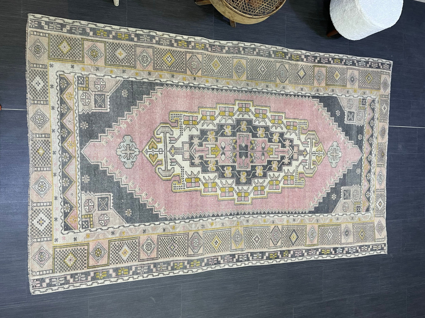 Hand Knotted Rug, Oushak 4.8 x 7.7 Rug, Rustic Rug, Handmade Rug, Turkish Rug, Farmhouse Rug, Vintage Rug, Wool rug