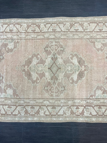 Handmade Rug, Oushak 3.6 x 5.6 Rug, Rustic Rug, Rug Runner, Turkish Rug, Farmhouse Rug, Vintage Rug, Wool rug