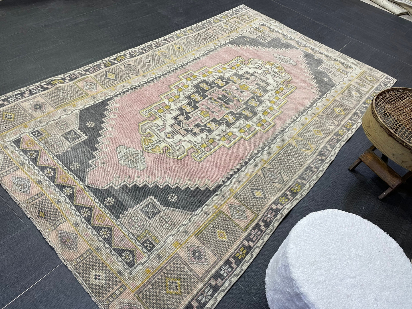 Hand Knotted Rug, Oushak 4.8 x 7.7 Rug, Rustic Rug, Handmade Rug, Turkish Rug, Farmhouse Rug, Vintage Rug, Wool rug