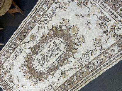 Neutral Rug, Neutral Persian 4 x 7.2 RUG, Oushak Rug, TURKISH Rug, Handknotted Rug, Oriental Rug, Vintage Rug, Handmade Rug, Antique Rug,