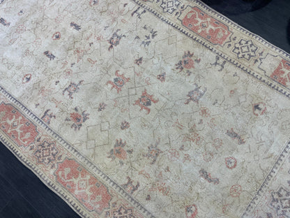 Distressed Vintage Rug, Persian 4.9 x 8.5 Rug, Handmade Rug, Antique Rug, Rustic Rug, Turkish Rug, Farmhouse Rug, Wool rug