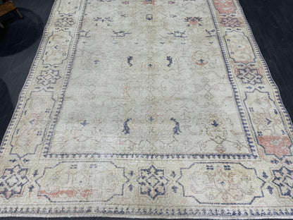 Distressed Persian Rug, Vintage 5 x 8.3 Rug, Handmade Rug, Antique Rug, Rustic Rug, Turkish Rug, Farmhouse Rug, Wool rug