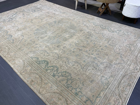 Muted Persian Rugs, 6 x 9.4 Vintage Rug, Oushak Rug, Rustic Rug, Fine Hand Knotted Rug, Farmhouse Rug, Wool Handmade Rug