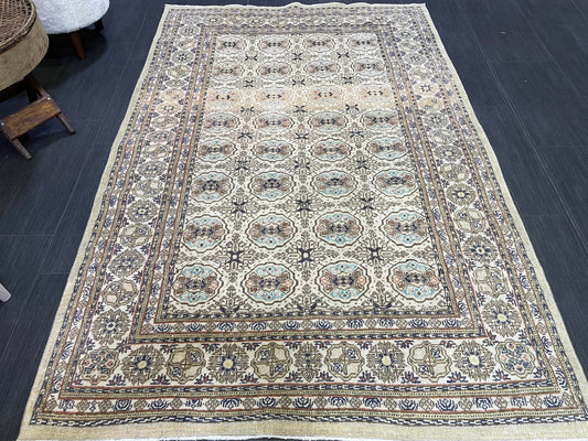 Fine Hand Knotted Rug, Vintage 4x6 Rug, Persian Rug, Turkish Rug, Oushak Rug, Handmade Rug, Rustic Rug, Wool Rug, Oriental Rug