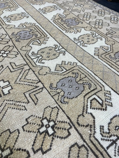 Vintage RUG, TURKISH 4 x 9.4 Rug, Wool Hand Knotted Rug, Persian Rug Wool Handmade Rug, Oushak Rugs Muted traditional rug