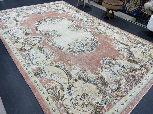 Persian Rug, Muted Vintage 7x11 Rug , Muted Oushak Rug, Rustic Rug, Turkish Rug, Farmhouse Rug, Wool rug