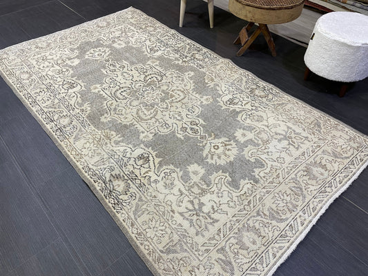Turkish Rug, Antique Rug, Neutral 4x7 Rug, Persian RUG, Oushak Rug, Hand knotted Rug, Distressed Rug, Vintage Rug, Handmade Rug, woven rug.