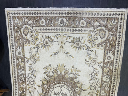 Neutral Rug, Persian RUG, TURKISH 4x7 Rug, Hand knotted Rug, Oriental Rug, Vintage Rug, Handmade Rug, Antique Rug, Oushak Rug, woven rug.