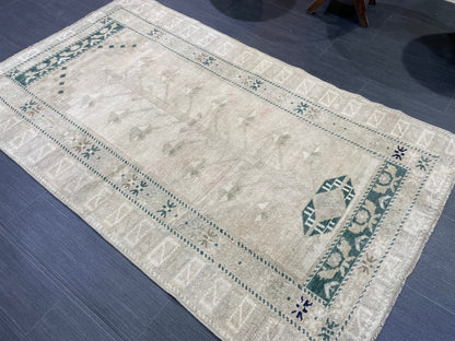 Muted Vintage Rug, TURKISH Rug, Vintage 3 x 5.2 Wool Rug, Oushak Rug, Hand Knotted Rug, 100% Wool Rug, Handmade Rug