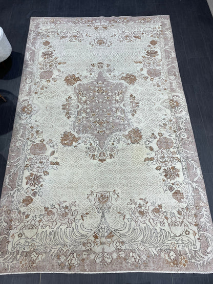 Turkish Rug, Antique Rug, Neutral 5.10 x 9.4 Rug, Persian RUG, Oushak Rug, Hand knotted Rug, Distressed Rug, Vintage Rug, Handmade Rug,