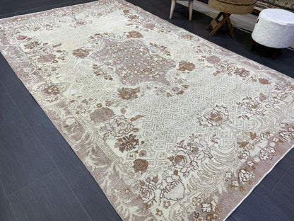 Turkish Rug, Antique Rug, Neutral 5.10 x 9.4 Rug, Persian RUG, Oushak Rug, Hand knotted Rug, Distressed Rug, Vintage Rug, Handmade Rug,