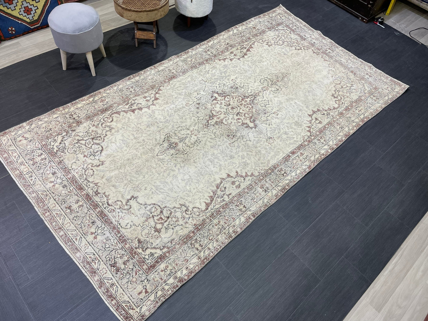 Persian Rug, Neutral Turkish Rug, Antique 5.2 x 9.8 Rug, Neutral Rug, Oushak Rug, Hand knotted Rug, Distressed Rug, Vintage Rug, Handmade