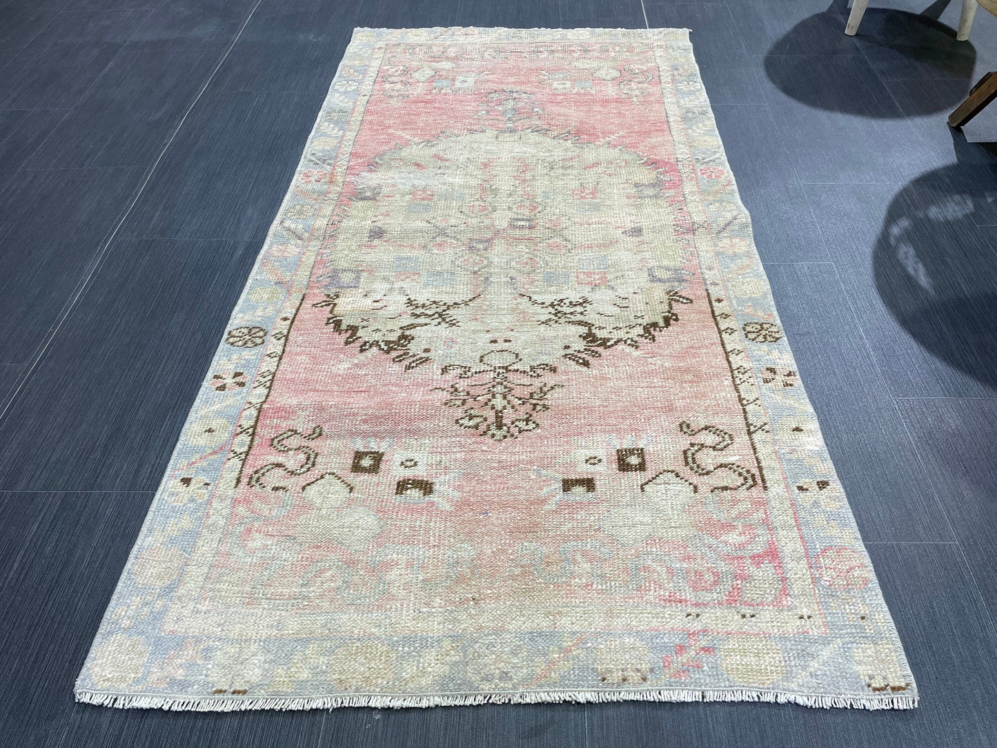 Antique Rug, Vintage 2.8 x 5 Rug, Turkish Wool Rug, Oushak Rug, Hand Knotted Rug, Persian Rug, Handmade Rug