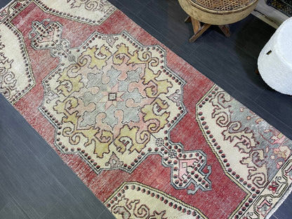 Turkish Rug, 3.3 x 7.7 Vintage Rug,Handmade Oushak Rug, Farmhouse Rug, Wool Hand Knotted Rug, Traditional Rug, Vintage Turkish Rug