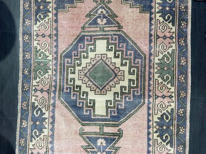Vintage Oushak Rug, 3.2 x 5 Vintage Rug, Antique Rug, Handmade Rug, Hand Knotted Rug, Turkish Rug, Wool Rug
