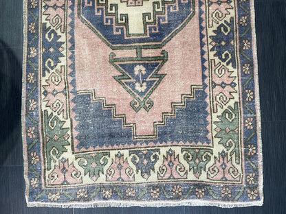 Vintage Oushak Rug, 3.2 x 5 Vintage Rug, Antique Rug, Handmade Rug, Hand Knotted Rug, Turkish Rug, Wool Rug