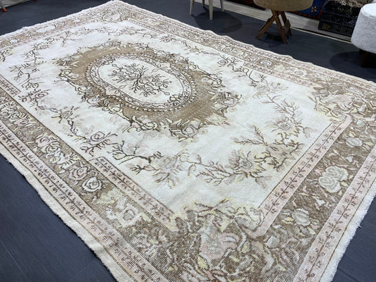 Antique Rug, Vintage 6.3 x 10 Rug, Turkish Wool Rug, Oushak Rug, Distressed Hand Knotted Rug, Persian Rug, Handmade Rug