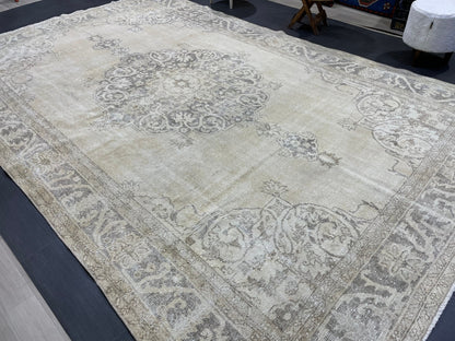 Muted Vintage rug, Muted Persian 7.5 x 11.5 Rug, turkish Rug, Oushak rug, Antique Rug, Distressed Handmade Rug, Hand Knotted wool Rug,