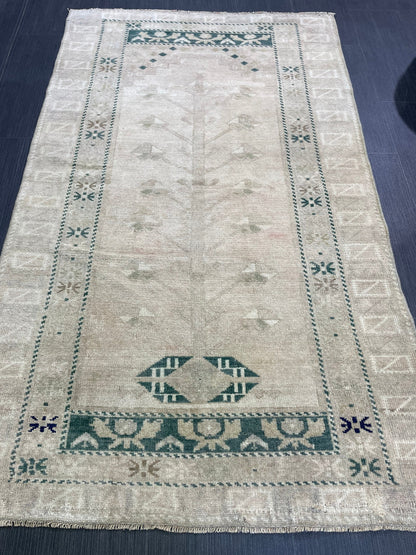 Muted Vintage Rug, TURKISH Rug, Vintage 3 x 5.2 Wool Rug, Oushak Rug, Hand Knotted Rug, 100% Wool Rug, Handmade Rug