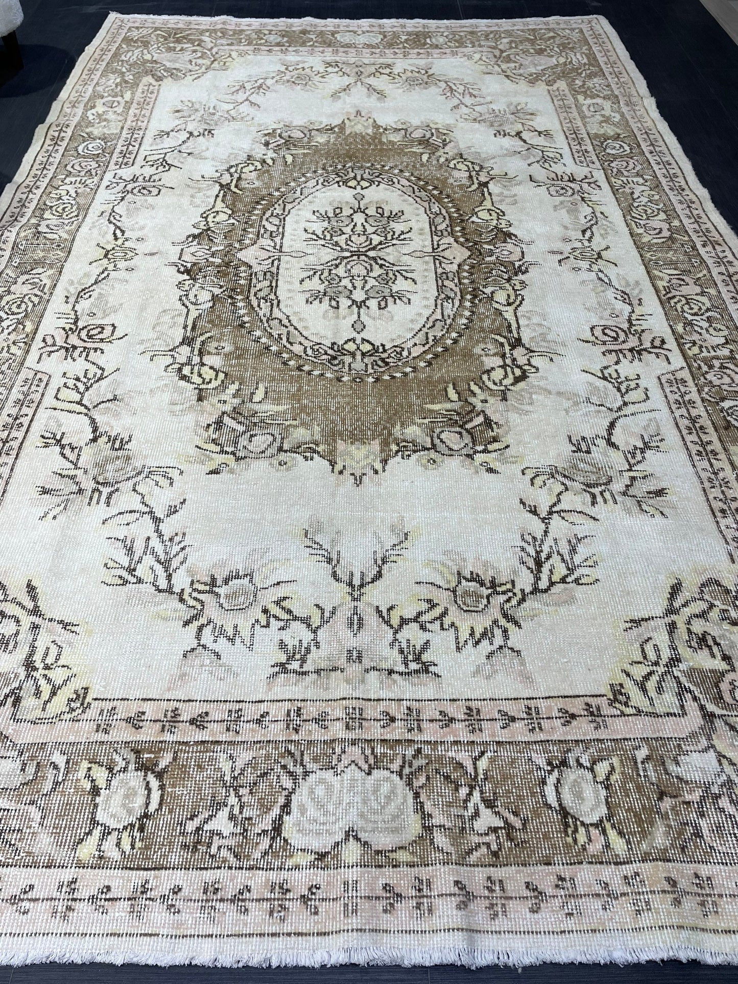 Antique Rug, Vintage 6.3 x 10 Rug, Turkish Wool Rug, Oushak Rug, Distressed Hand Knotted Rug, Persian Rug, Handmade Rug