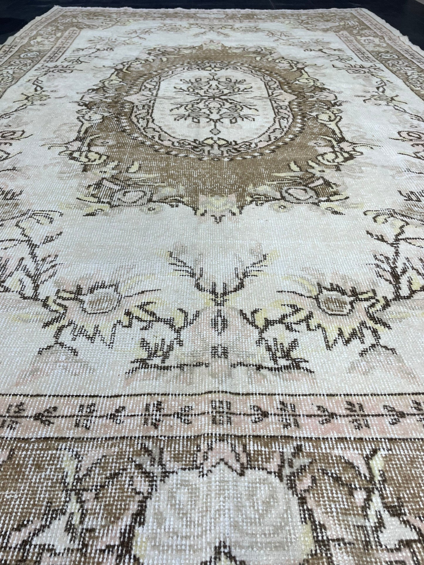 Antique Rug, Vintage 6.3 x 10 Rug, Turkish Wool Rug, Oushak Rug, Distressed Hand Knotted Rug, Persian Rug, Handmade Rug