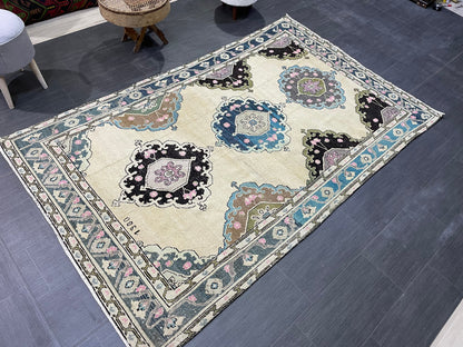 Antique Rug, TURKISH RUG, VINTAGE Rug, Living Room4.9 x 7.9 Rug, Oushak Rug, Handmade Rug, Earth Tones rug, Persian Rug, farmhouse rug
