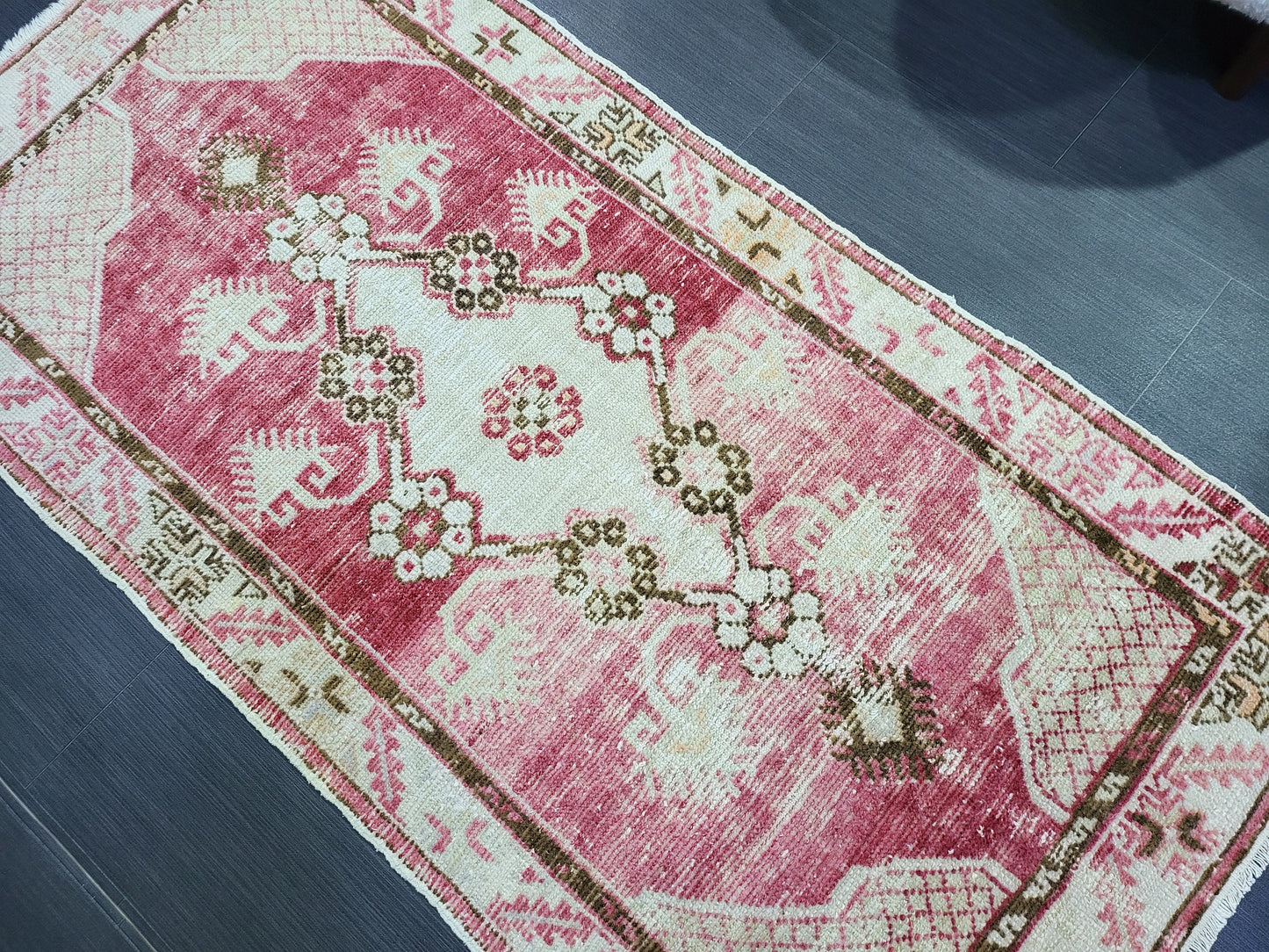 Handmade Rug, Oushak Rug, 2.7 x 5 Anatolian Rug, Hand Knotted Turkish Rug, Persian Rug, Vintage Rug, Wool rug