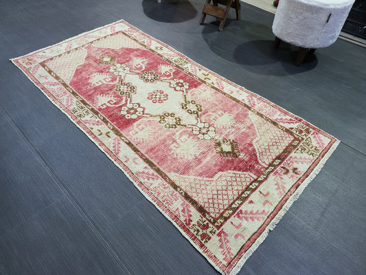 Handmade Rug, Oushak Rug, 2.7 x 5 Anatolian Rug, Hand Knotted Turkish Rug, Persian Rug, Vintage Rug, Wool rug