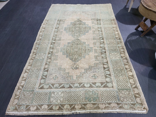 Muted Rustic Rug, Floor 3.9 x 6.4 Rug, Persian Rug, Muted Turkish Rug, Farmhouse Rug, Vintage Rug, Wool rug,Handknotted rug