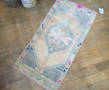 1.6 x 3.1 feet handmade small turkish rug, mini bathroom floor rug, vintage oushak rugs