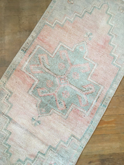 1.6 x 3 feet wool handmade oushak mini entryway rug,