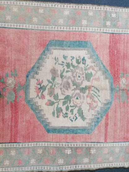 5.4 x 8.8 vintage turkish rug, pastel oushak rug,  vintage hand made