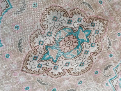 5.8 x 8 Persian wool rug - vintage pink rug, living room rug, handmade wool rugs