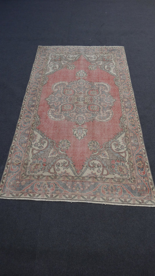 45 x 82 inches Oushak rug, vintage rug, vintage oushak rug, turkish rug