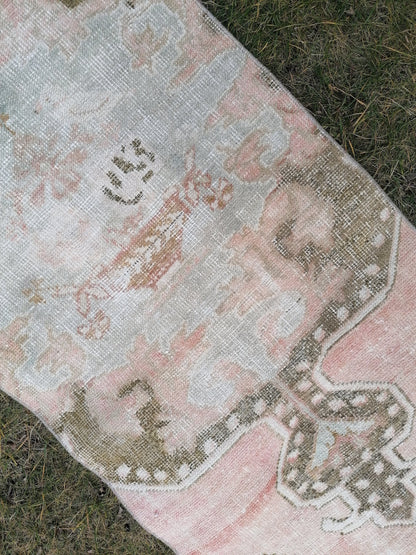 Oushak wool runner 2.2 x 7 distressed turkish rug, vintage runner ,  vintage anatolian rug