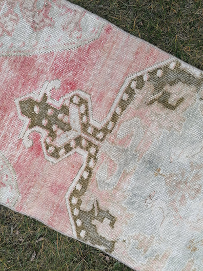 Oushak wool runner 2.2 x 7 distressed turkish rug, vintage runner ,  vintage anatolian rug