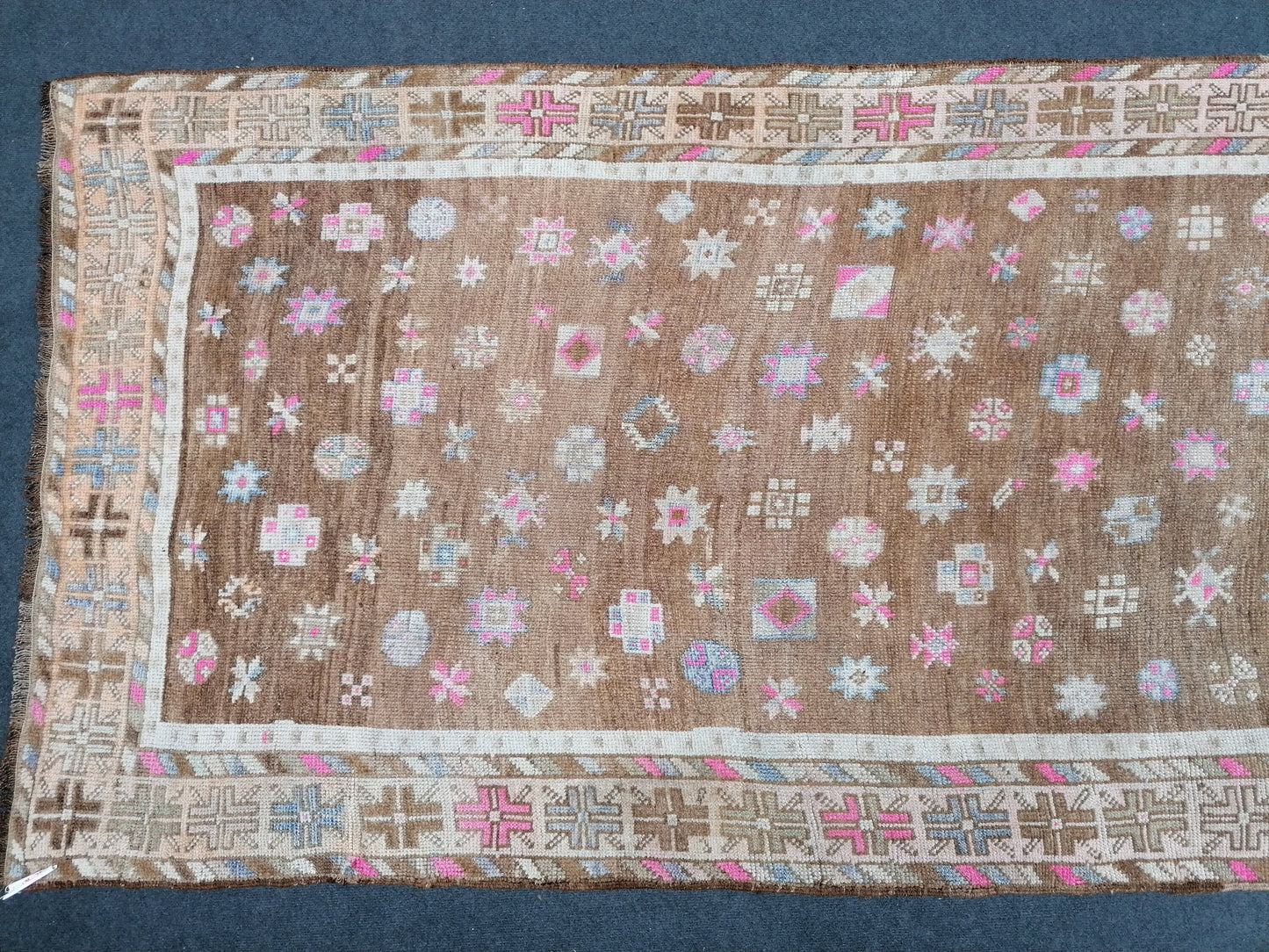 4.4 x 11 neutral oushak turkish runner rug, vintage turkish runner rug, oushak vintage rug, vintage rug