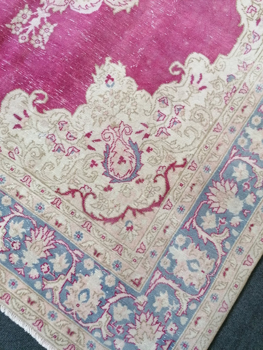 5.3 x 8.5 Bohemian pink rug, anatolian rug, wool vintage rug, turkish rug, hand knotted rug