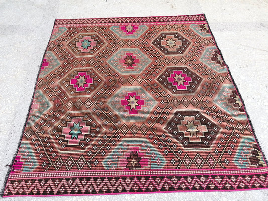 5.9 x 5.'5 flatwoven with embroidery rug turkish hand made rugs