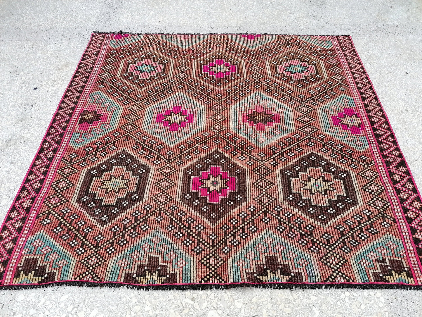 5.9 x 5.'5 flatwoven with embroidery rug turkish hand made rugs