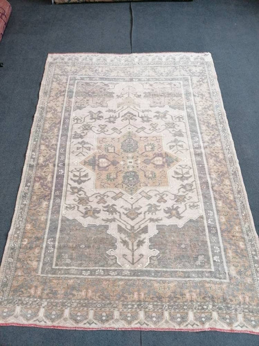 4.8 x 6.9 vintage muted rug, oushak rug, handmade turkish rug