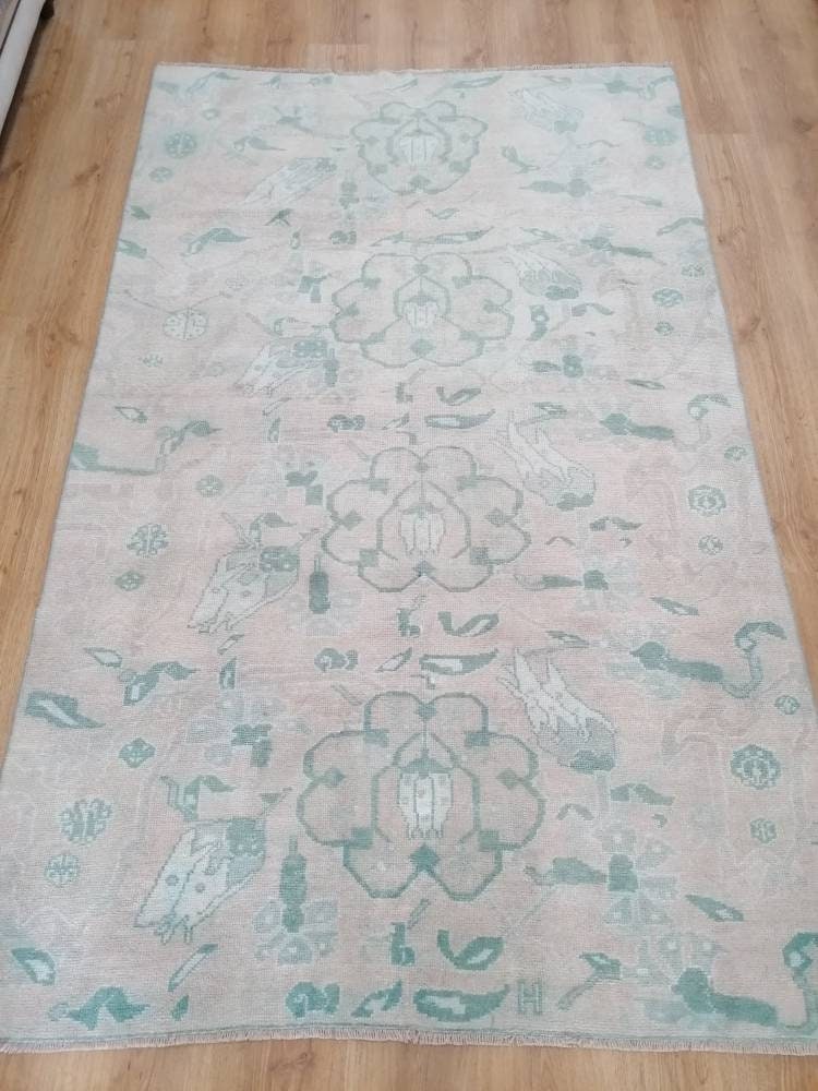 Vintage rug, green oushak rug  4.6 x 7.2 living room rug
