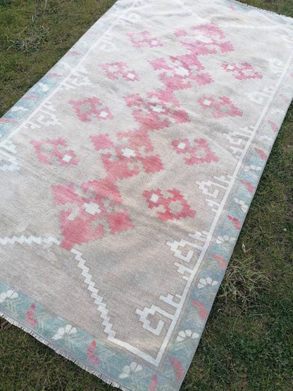 Vintage oushak rug, turkish rug 4.7 x 8 pastel vintage rug, handmade wool runner,