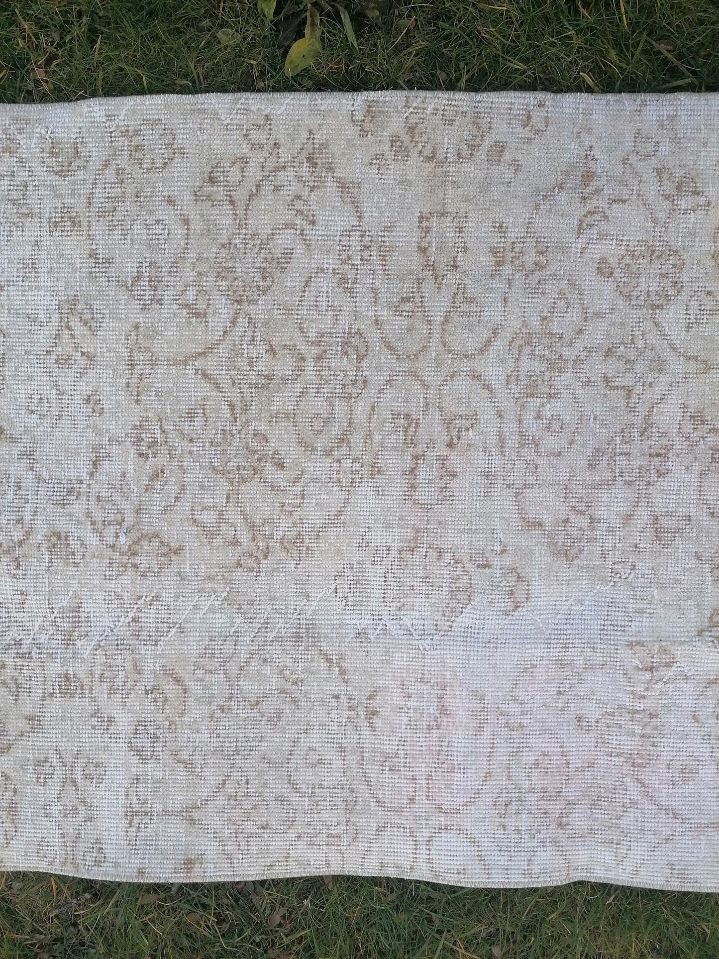 Faded turkish runner 2.8 x 9 muted turkish runner, runner rug, kitchen runner, vintage runner rug