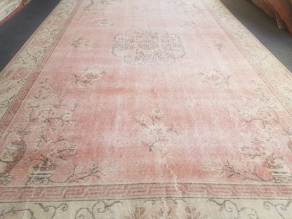 6.10 x 10.9 large oushak vintage rug, vintage oushak rug, large area rug