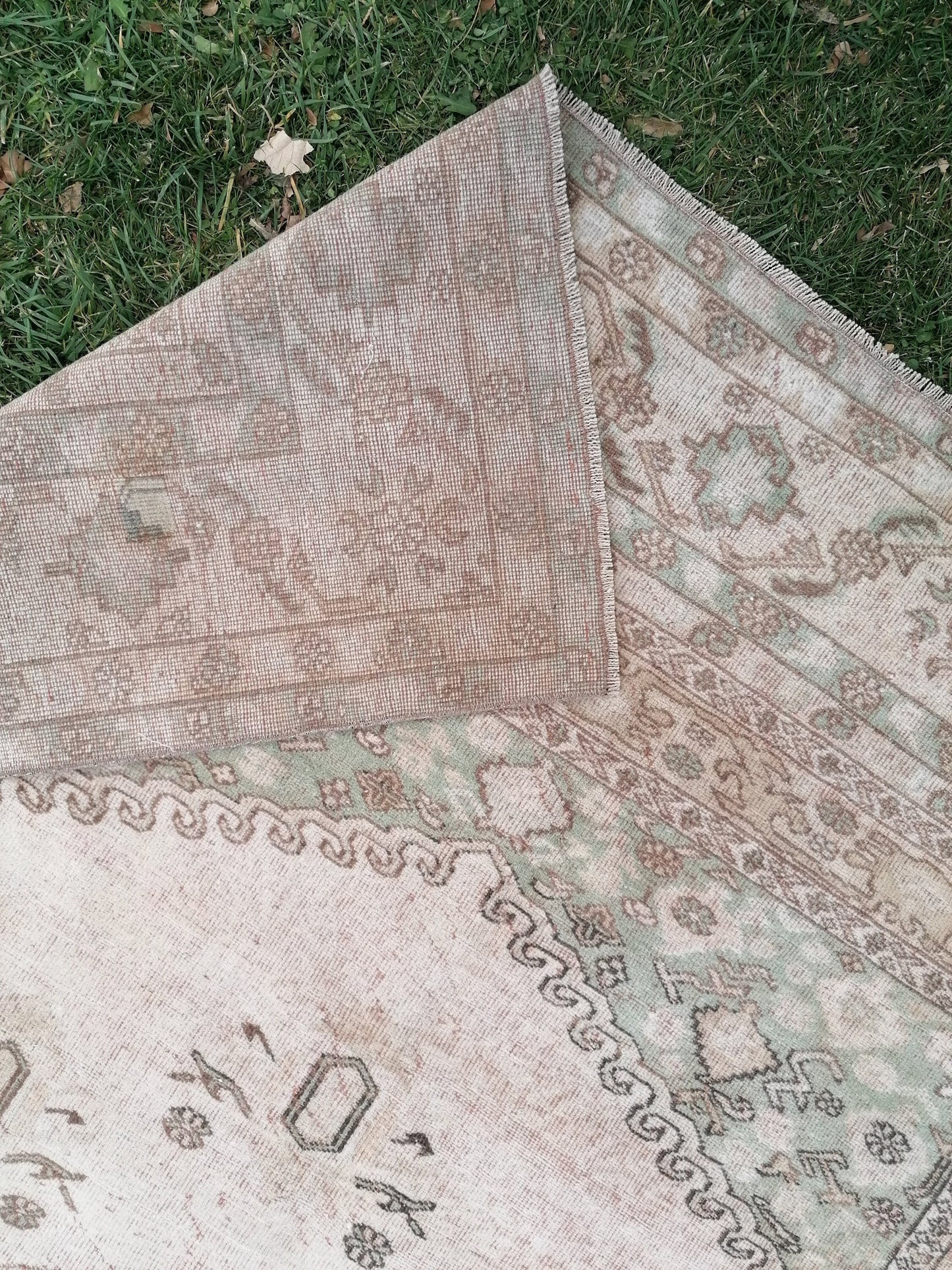 5.6 x 7.6 oushak wool rug large muted turkısh rug, neutral vıntage handmade rug,