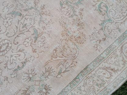 Oushak rug 6 x 9.4 distressed vintage rug, faded living room rug anatolian rug